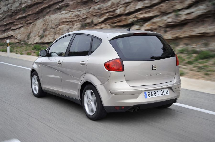  Seat Altea 2009 года  (фото 25 из 78)
